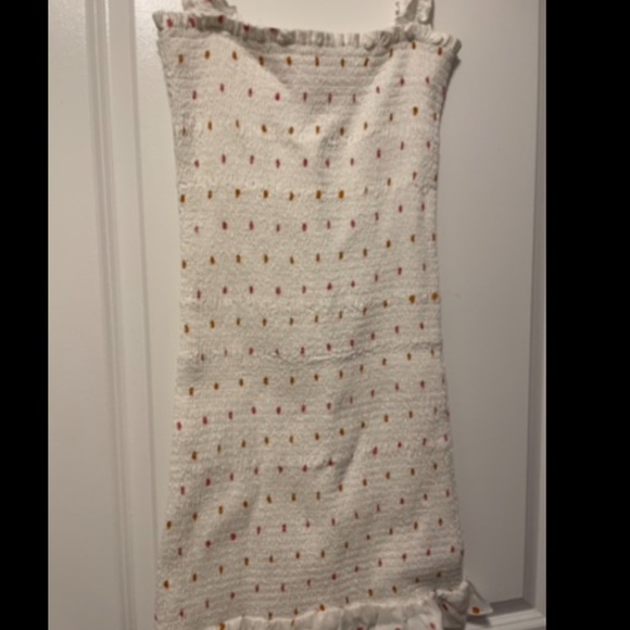 ***NWT OLIVIACEOUS WOMENS WHITE SMOCKED DRESS WITH POLKA DOTS SIZE LARGE - Picture 5 of 7